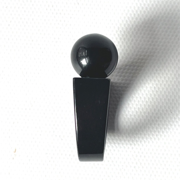 Vintage Size 7.75 Lucite Ring Chunky Ball Top Black Statement Unisex - Picture 6 of 10